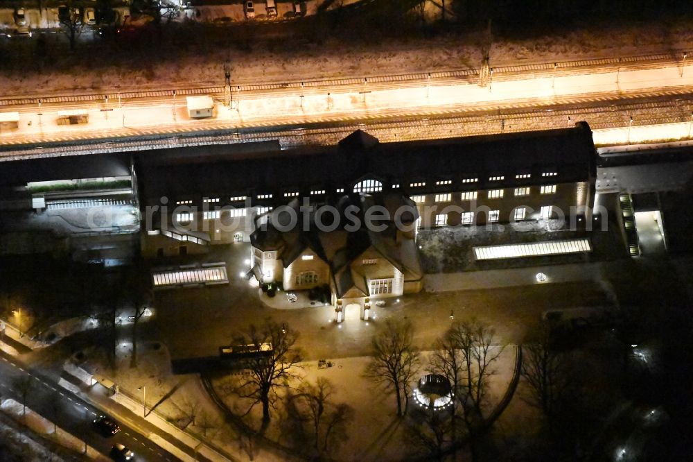 Potsdam at night from the bird perspective: Night view station railway building of the Deutsche Bahn in Potsdam in the state Brandenburg