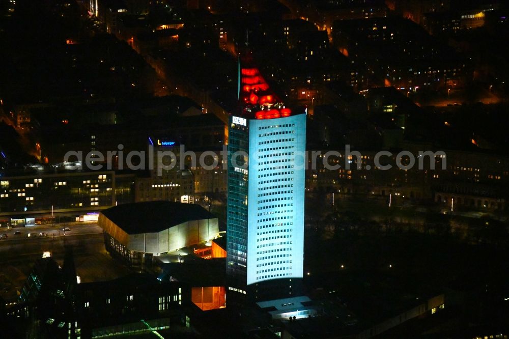 Leipzig at night from the bird perspective: Night lighting High-rise buildings City-Hochhaus in Leipzig in the state Saxony