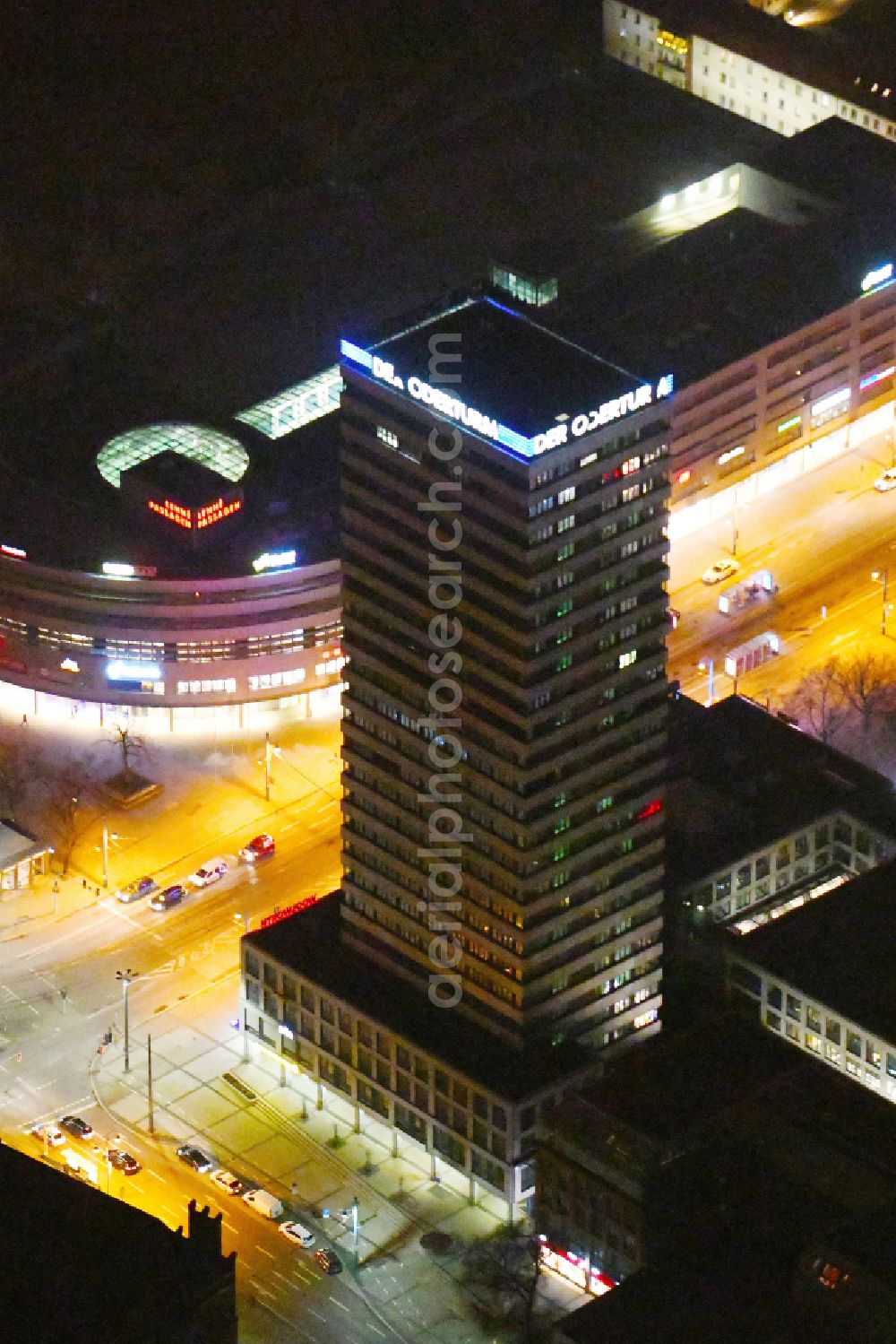 Aerial photograph at night Frankfurt (Oder) - Night lighting high-rise buildings Der Oderturm on Logenstrasse in Frankfurt (Oder) in the state Brandenburg, Germany