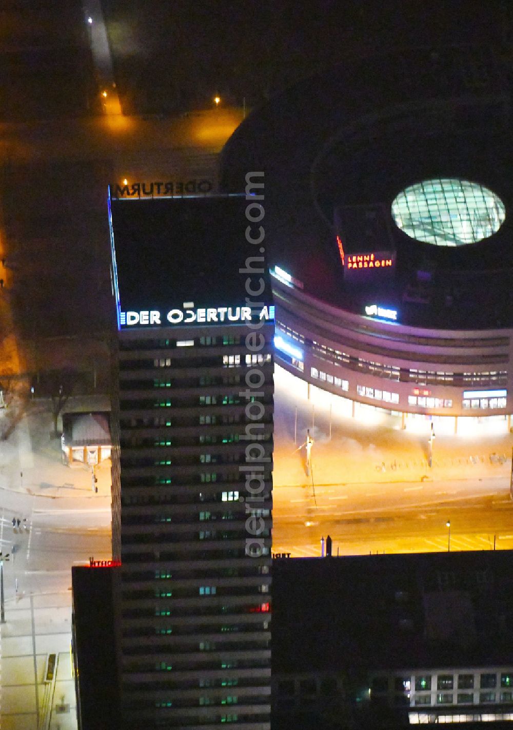 Aerial image at night Frankfurt (Oder) - Night lighting high-rise buildings Der Oderturm on Logenstrasse in Frankfurt (Oder) in the state Brandenburg, Germany