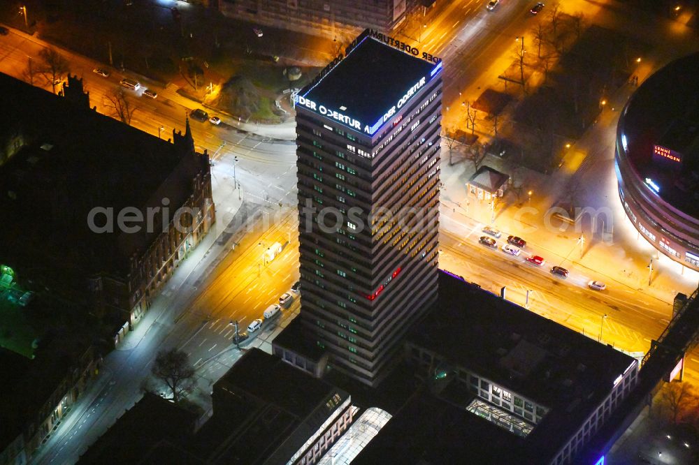 Aerial photograph at night Frankfurt (Oder) - Night lighting high-rise buildings Der Oderturm on Logenstrasse in Frankfurt (Oder) in the state Brandenburg, Germany