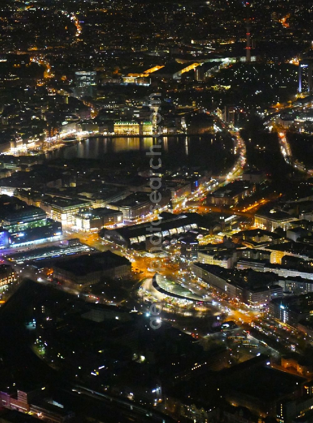 Aerial image at night Hamburg - Night lighting down town area on Binnenalster and lake Aussenalster in the district Sankt Georg in Hamburg, Germany