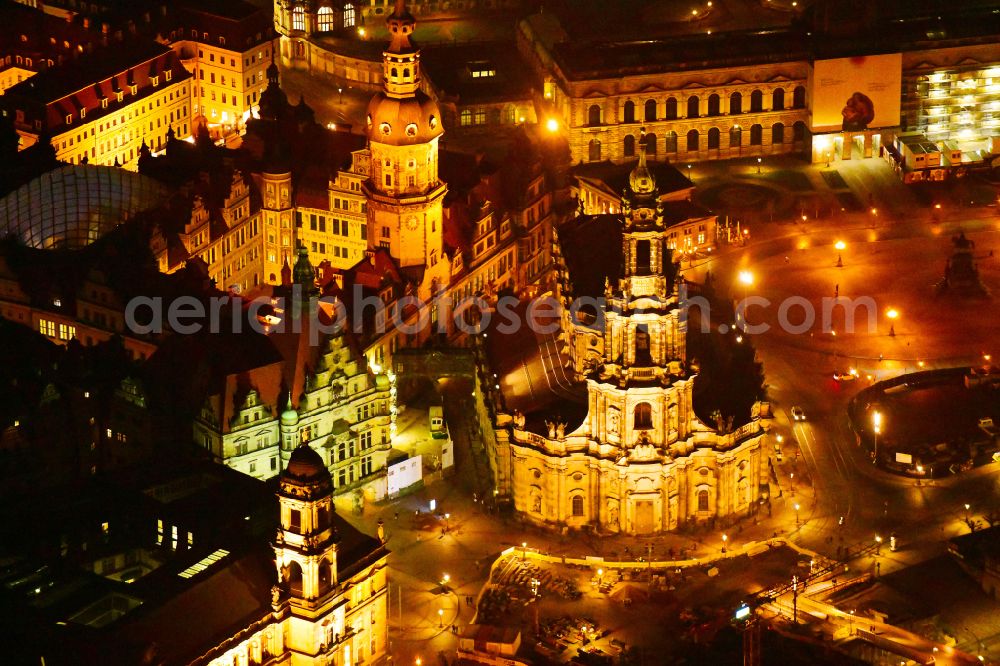 Aerial photograph at night Dresden - Night lighting church building of the cathedral of Kathedrale Sanctissimae Trinitatis -Dresdner Hofkirche on street Schlossstrasse in the district Altstadt in Dresden in the state Saxony, Germany