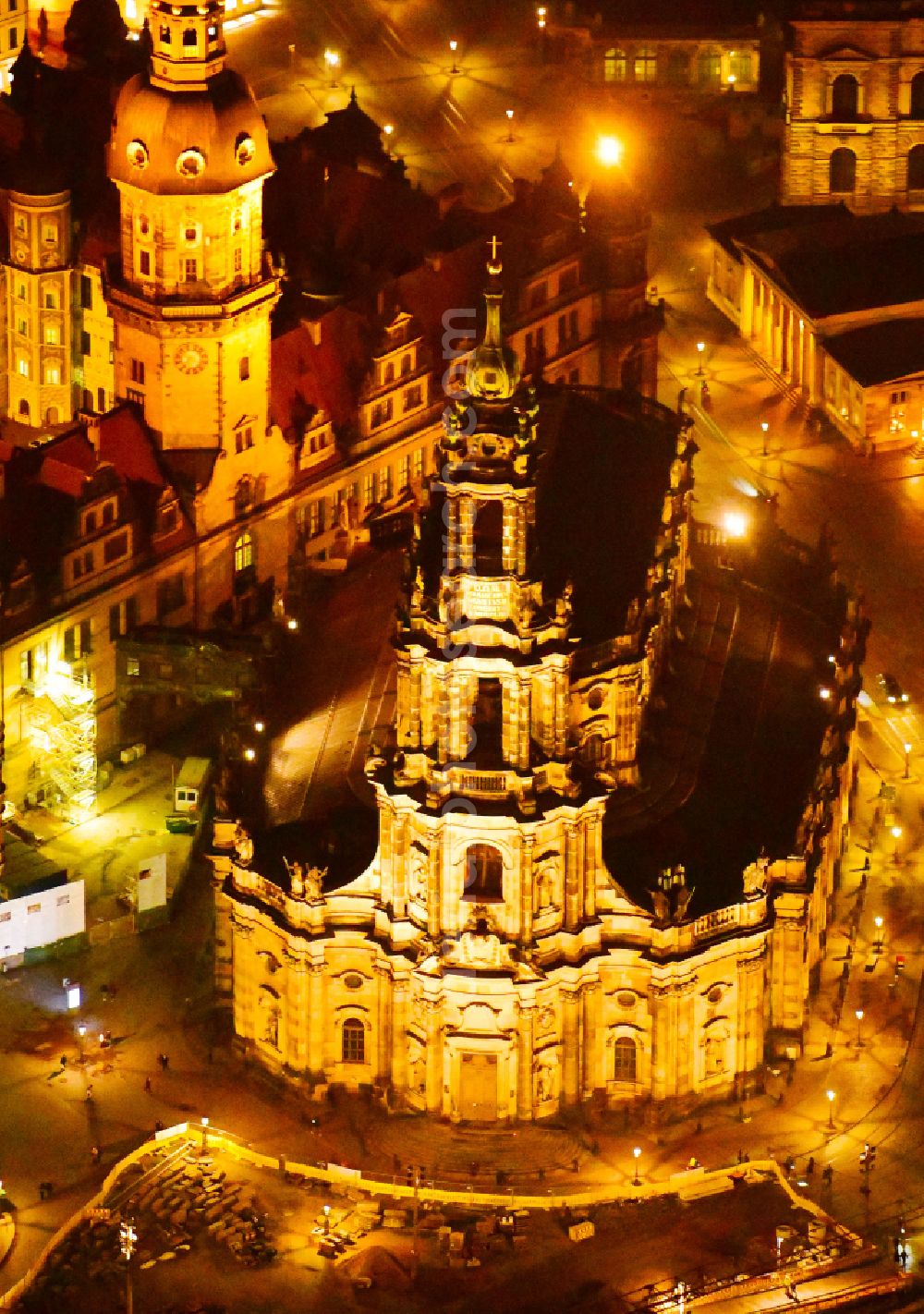 Aerial image at night Dresden - Night lighting church building of the cathedral of Kathedrale Sanctissimae Trinitatis -Dresdner Hofkirche on street Schlossstrasse in the district Altstadt in Dresden in the state Saxony, Germany