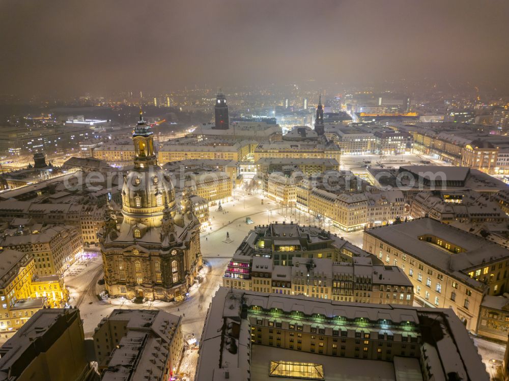 Aerial image at night Dresden - Night lighting night lights and illumination of the church building Frauenkirche Dresden on the Neumarkt in the Altstadt district of Dresden in the state of Saxony, Germany