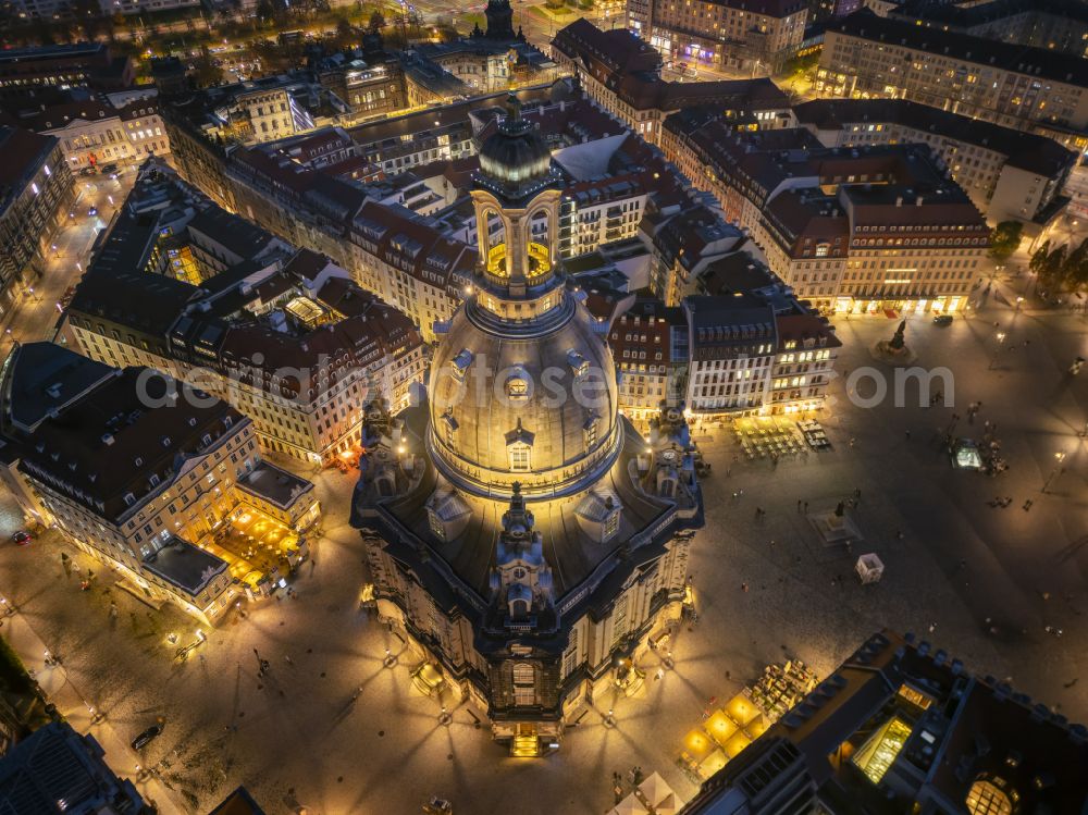 Dresden at night from the bird perspective: Night lighting night lights and illumination of the church building Frauenkirche Dresden on the Neumarkt in the Altstadt district of Dresden in the state of Saxony, Germany