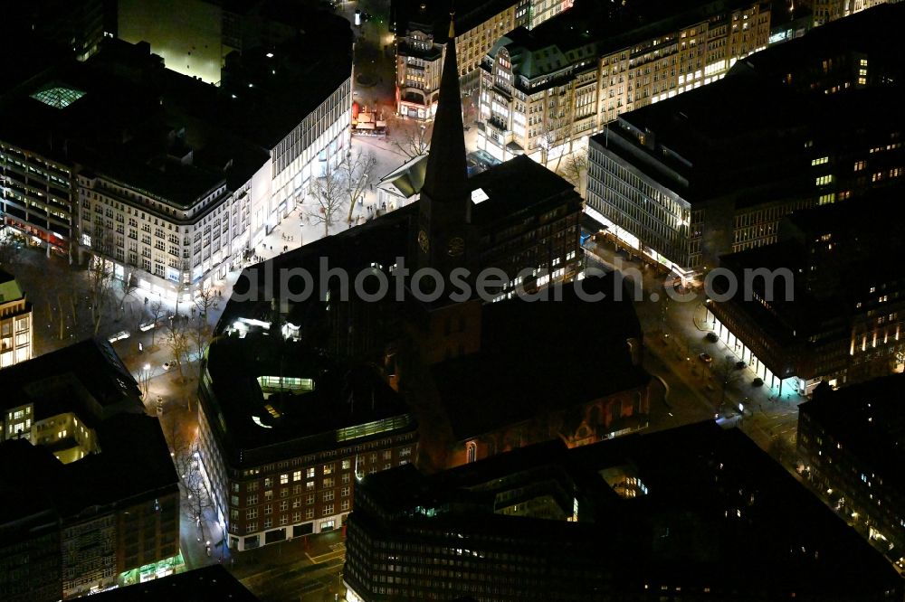 Hamburg at night from the bird perspective: Night lighting church building Hauptkirche St. Jacobi on Jakobikirchhof in the district Altstadt in Hamburg, Germany