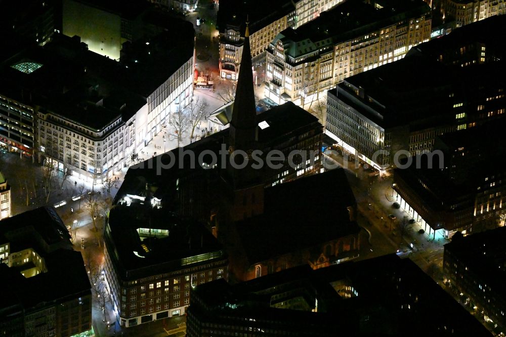 Aerial image at night Hamburg - Night lighting church building Hauptkirche St. Jacobi on Jakobikirchhof in the district Altstadt in Hamburg, Germany