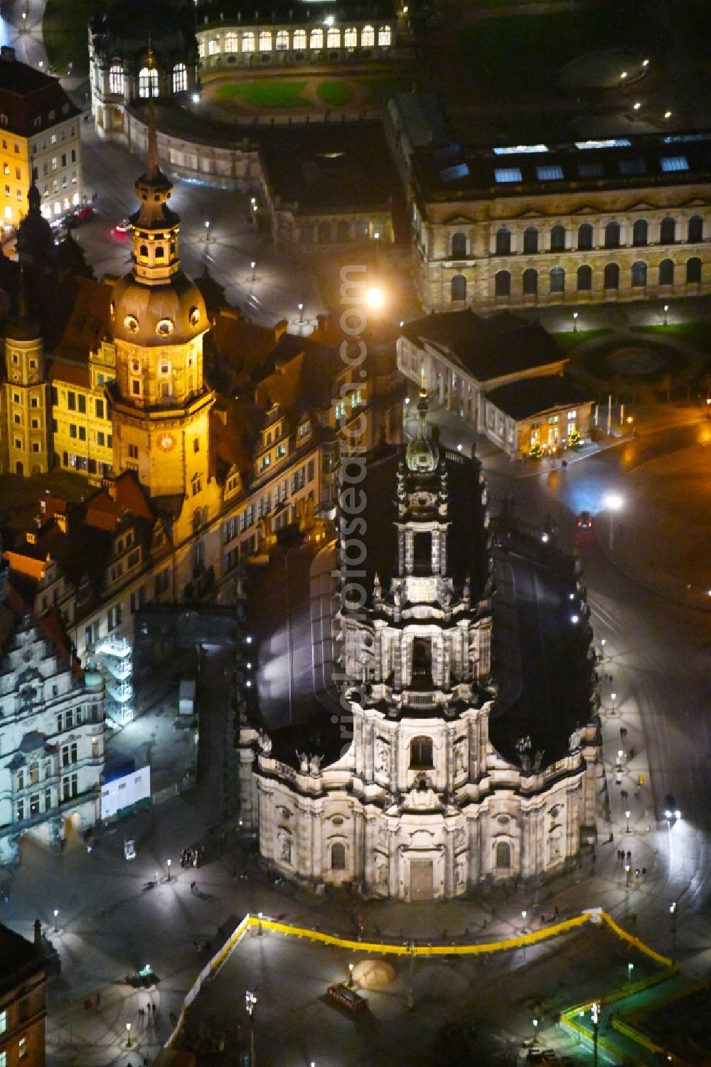 Dresden at night from the bird perspective: Night lighting Church building in Katholische Hofkirche on Schlossstrasse - Theaterplatz Old Town- center of downtown in the district Altstadt in Dresden in the state Saxony, Germany