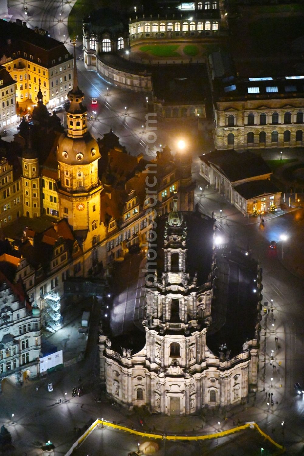 Aerial photograph at night Dresden - Night lighting Church building in Katholische Hofkirche on Schlossstrasse - Theaterplatz Old Town- center of downtown in the district Altstadt in Dresden in the state Saxony, Germany