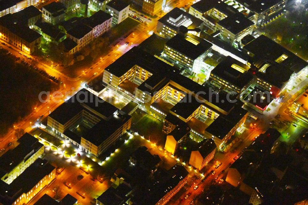 Leipzig at night from the bird perspective: Night lighting Hospital grounds of the Clinic Universitaetsklinikum Leipzig on Liebigstrasse in the district Mitte in Leipzig in the state Saxony, Germany