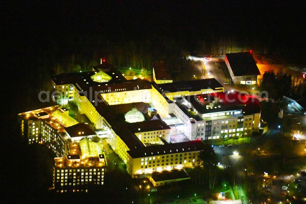 Aerial photograph at night Bad Berka - Night lighting Hospital grounds of the Clinic Zentralklinik Bad Berka on Robert-Koch-Allee in Bad Berka in the state Thuringia, Germany