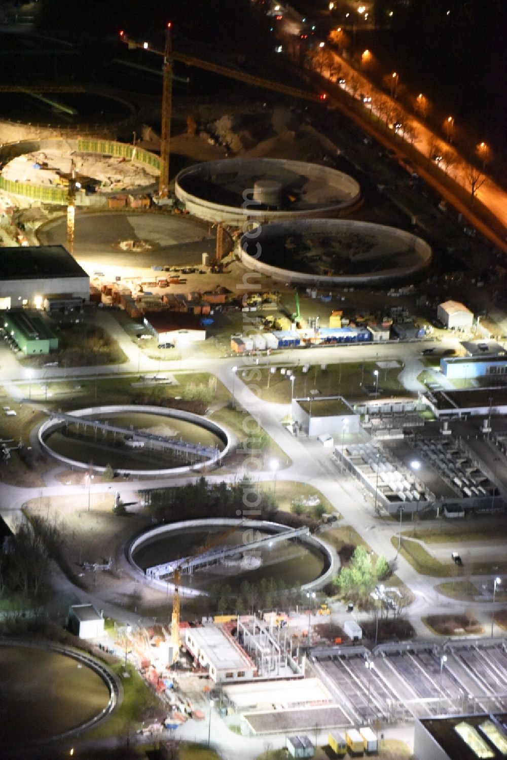 Aerial image at night München - Night Aerial sewage plant basin and cleaning stages Gut Grosslappen the Munich Wastewater at the Freisinger Landstrasse in Munich in Bavaria