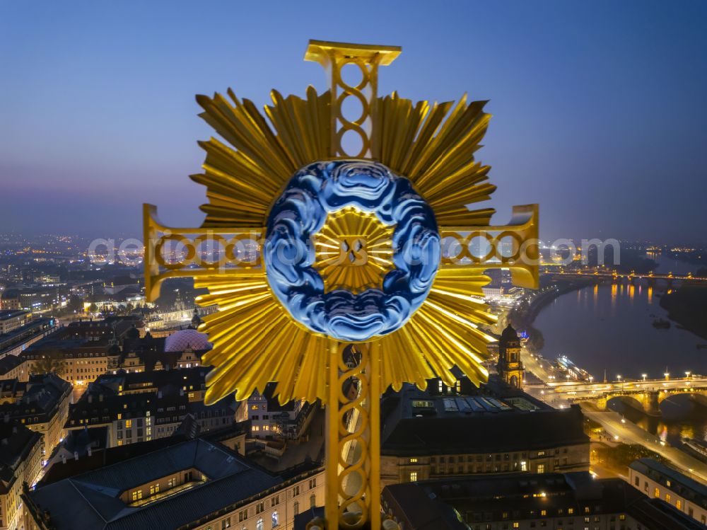 Aerial photograph at night Dresden - Night lighting dome cross on the church building Frauenkirche Dresden on the Neumarkt in the old town - center of the city center in the district of Altstadt in Dresden in the federal state of Saxony, Germany