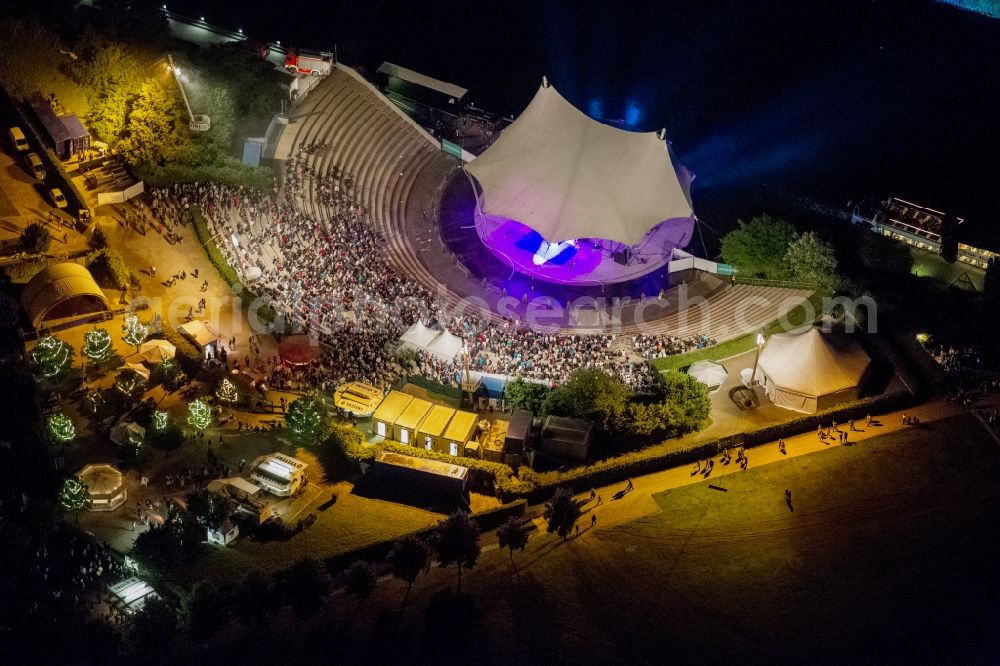 Gelsenkirchen at night from the bird perspective: Night Aerial view of the laser show on the outdoor stage in the North Star Park in Gelsenkirchen on the night of industrial culture in the context of the action extra layer 2012