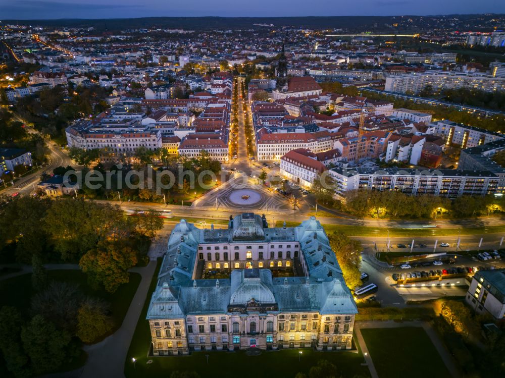 Dresden at night from the bird perspective: Night lighting museum building ensemble Japanisches Palais on place Palaisplatz in the district Innere Neustadt in Dresden in the state Saxony, Germany