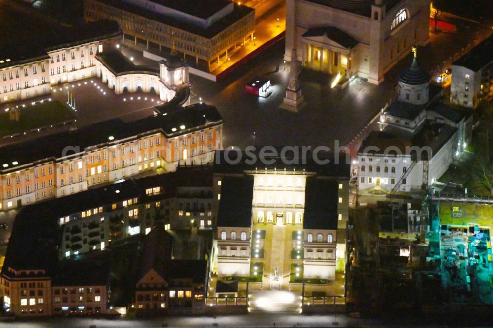 Aerial image at night Potsdam - Night lighting Museum building ensemble Museum Barberini on Humboldtstrasse in the district Innenstadt in Potsdam in the state Brandenburg, Germany