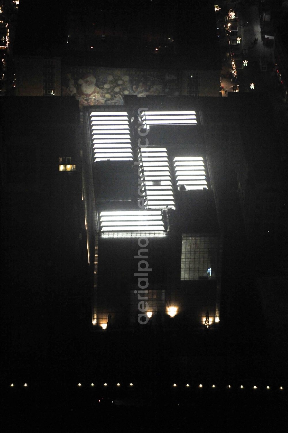 Aerial image at night Leipzig - Night lighting museum building ensemble Museum of bildenden Kuenste on Katharinenstrasse in the district Mitte in Leipzig in the state Saxony