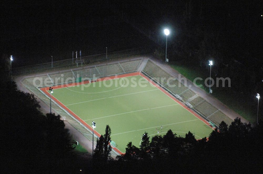 Berlin at night from the bird perspective: Nacht- Luftbildaufnahme vom Areal des Sportplatzes am Maifeld am Berliner Olympiastadion