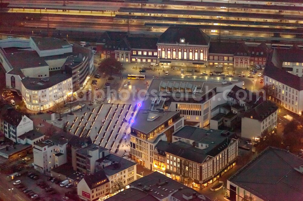 Aerial image at night Hamm - Night photograph of the Heinrich-von-Kleist-forum in Hamm in North Rhine-Westphalia