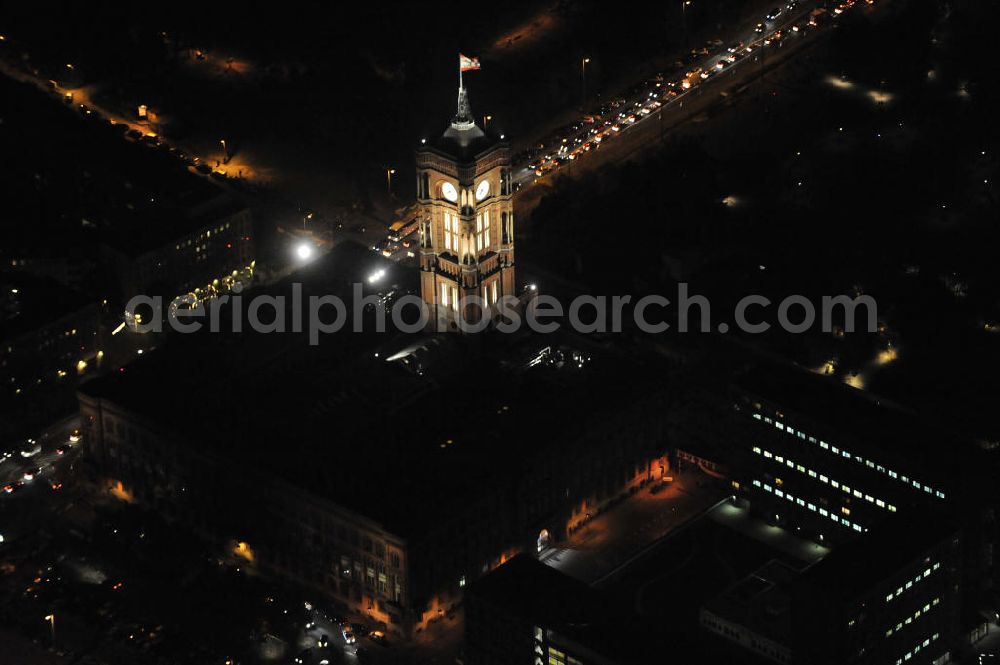 Aerial image at night Berlin - Nachtaufnahme: Sicht auf das Rote Rathaus in Berlin-Mitte. Das Rathaus ist der Sitz des Berliner Senats und des Regierenden Bürgermeisters. Nightshot: View to the Red Town Hall in the county Berlin-Mitte. The town hall is the seat of Berlins federal state government and the Governing Mayor of Berlin.