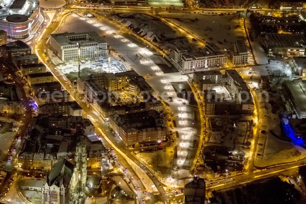 Aerial image at night Essen - Partial view of the city night scene the brain area at Berliner Platz / Green Centre Essen in North Rhine-Westphalia