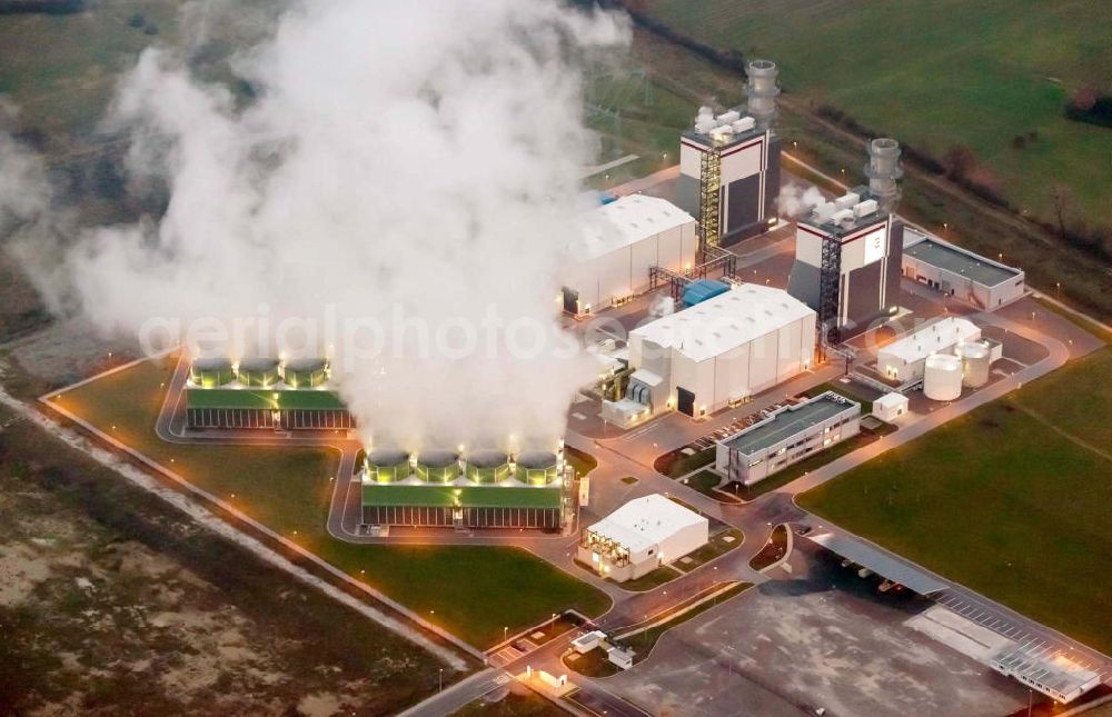 Aerial image at night Hamm - Night photograph of Trianel gas and steam power plant in Hamm-Uentrop in North Rhine-Westphalia