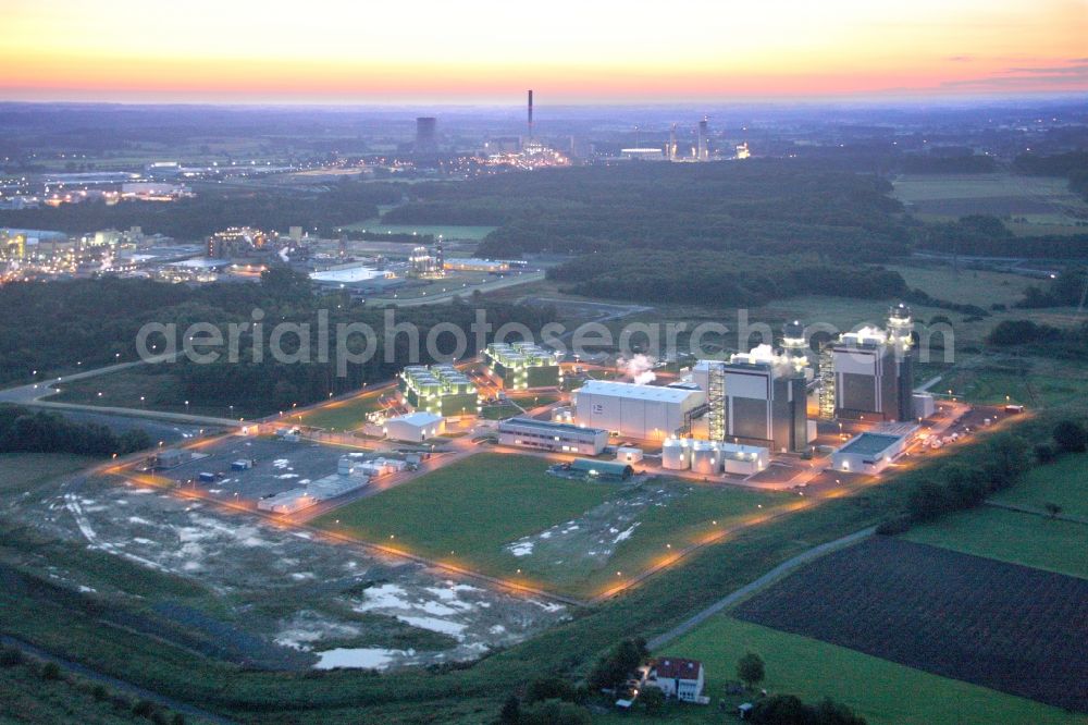 Aerial image at night Hamm - Night photograph of Trianel gas and steam power plant in Hamm-Uentrop in North Rhine-Westphalia