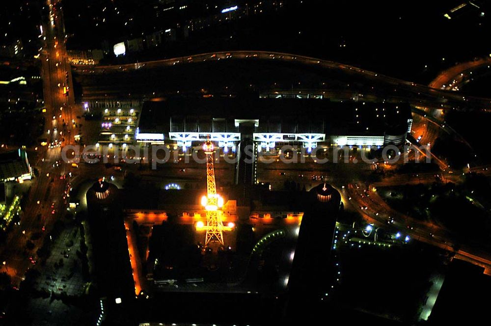 Aerial photograph at night Berlin - Blick auf den Berliner Funkturm und das Messegelände mit dem ICC bei Nacht.