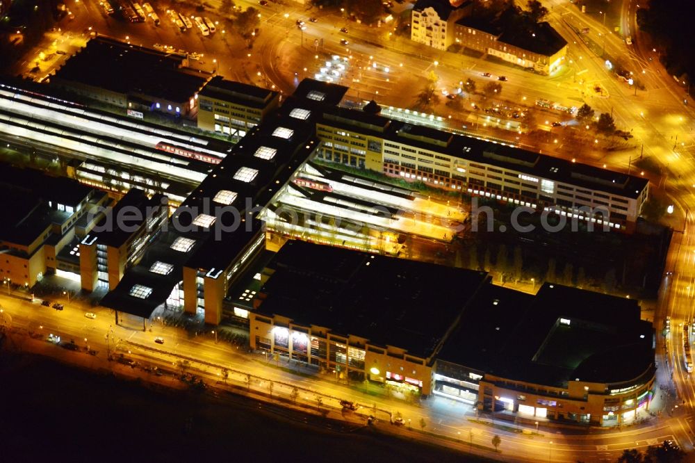 Potsdam at night from above - Night aerial image of the main station in Potsdam in the state Brandenburg