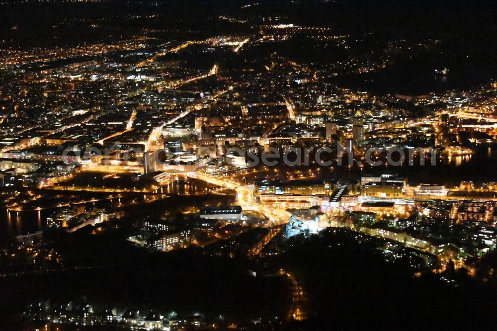 Potsdam at night from the bird perspective: Night aerial image of the main station in Potsdam in the state Brandenburg