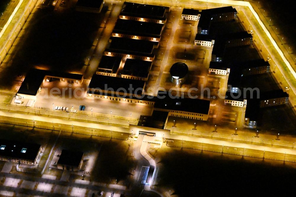 Arnstadt at night from the bird perspective: Night lighting Construction of the Youth Detention Center (JSA) and the Thuringian new youth detention center (prison) in Arnstadt