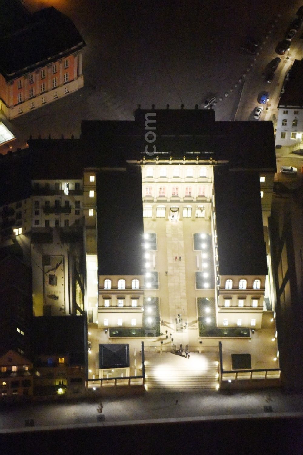 Aerial image at night Potsdam - Night view of the new construction project Stadtschlossensemble in Potsdam in the state Brandenburg