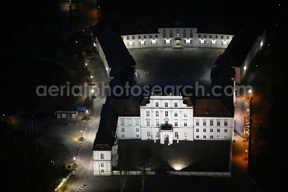 Aerial photograph at night Oranienburg - Night lighting palace Oranienburg in Oranienburg in the state Brandenburg, Germany