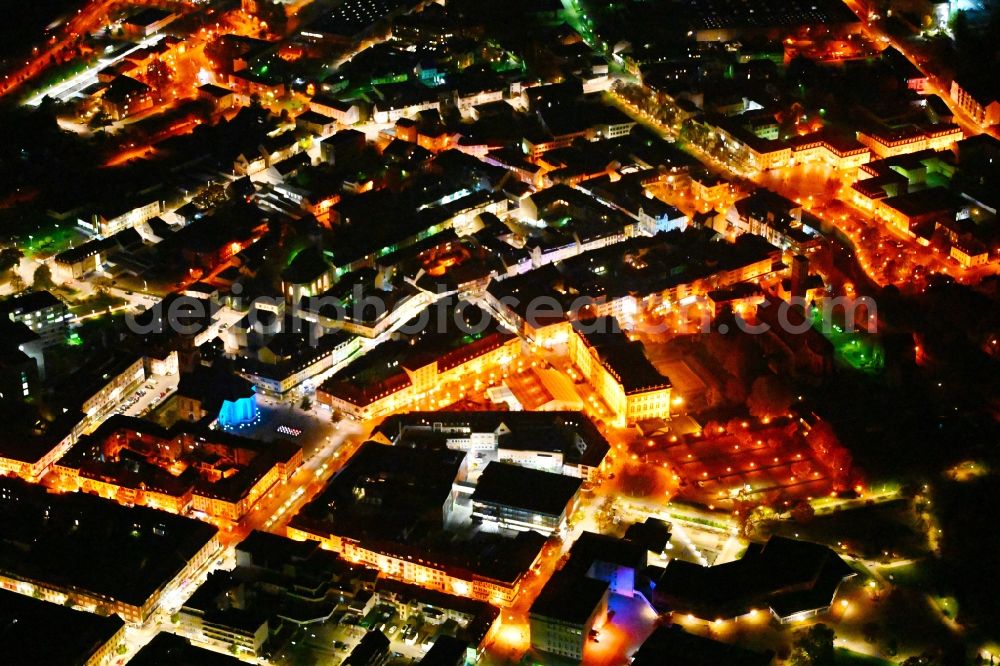 Aerial photograph at night Zweibrücken - Night lighting palace on place Schlossplatz in the state Rhineland-Palatinate, Germany