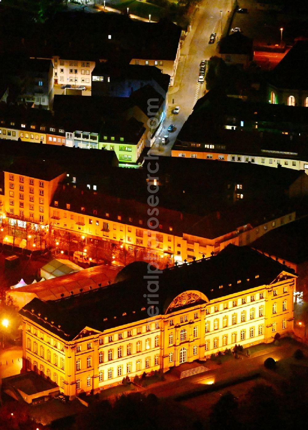 Aerial image at night Zweibrücken - Night lighting palace on place Schlossplatz in the state Rhineland-Palatinate, Germany