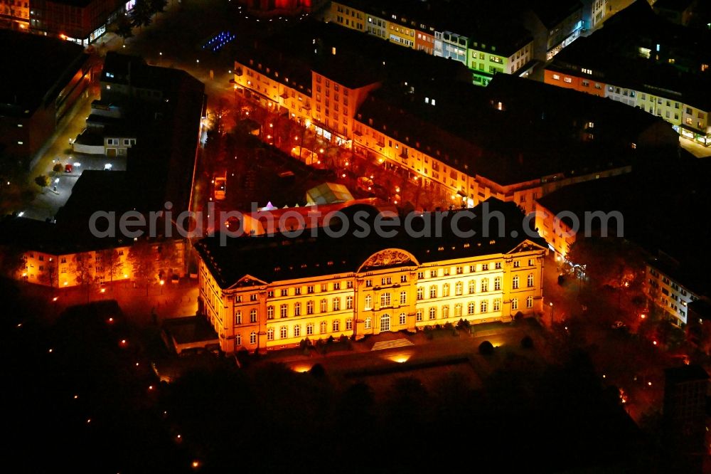 Aerial photograph at night Zweibrücken - Night lighting palace on place Schlossplatz in the state Rhineland-Palatinate, Germany