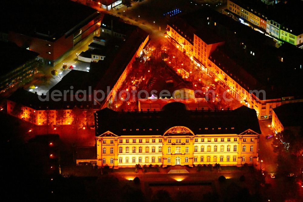 Aerial photograph at night Zweibrücken - Night lighting palace on place Schlossplatz in the state Rhineland-Palatinate, Germany