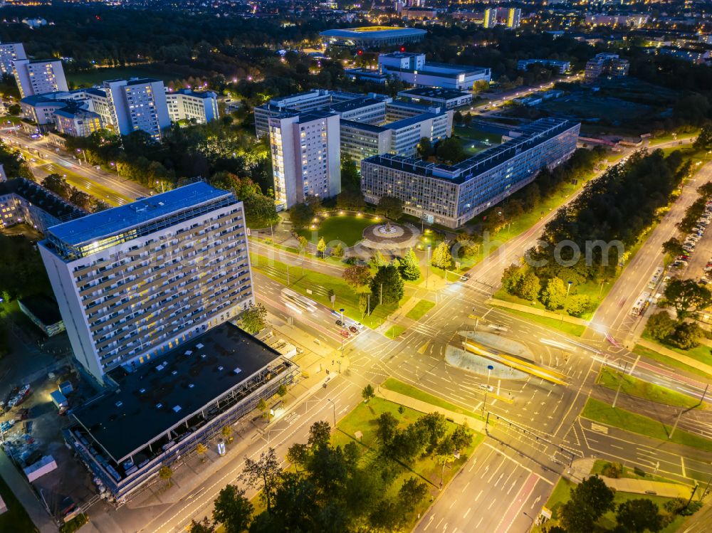 Dresden at night from the bird perspective: Night lighting ensemble space Pirnaischer Platz - Wilsdruffer Strasse in the inner city center in Dresden in the state Saxony, Germany