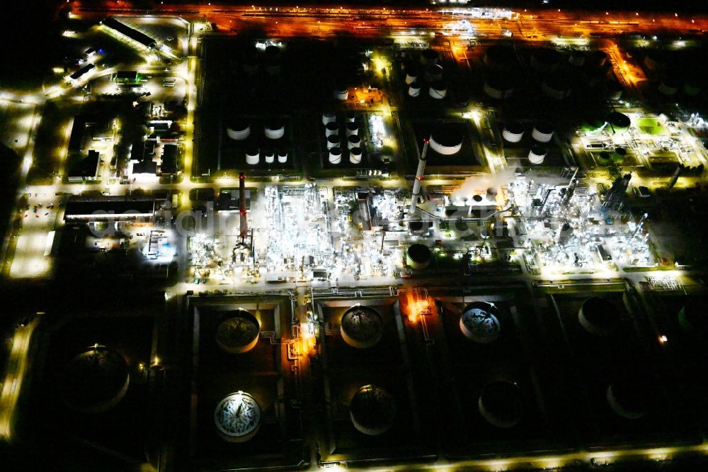 Desching at night from above - Night lighting refinery equipment and management systems on the factory premises of the mineral oil manufacturers Gunvor in Desching in the state Bavaria, Germany