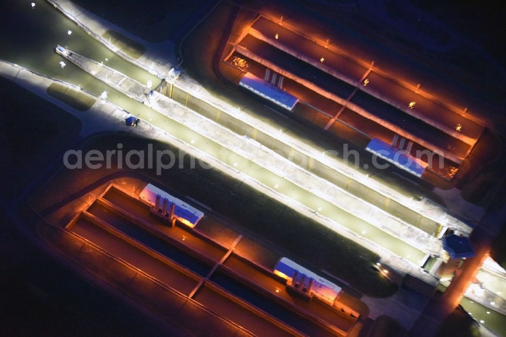 Aerial photograph at night Hohenwarthe - Night lighting Locks - plants on the banks of the waterway in Hohenwarthe in the state Saxony-Anhalt