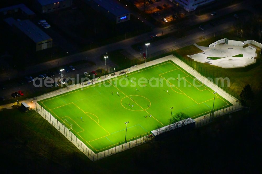 Aerial image at night Bernau - Night lighting sports grounds and football pitch of FSV Bernau e.V. on Johann-Friedrich-A.-Borsig-Strasse in Bernau in the state Brandenburg, Germany