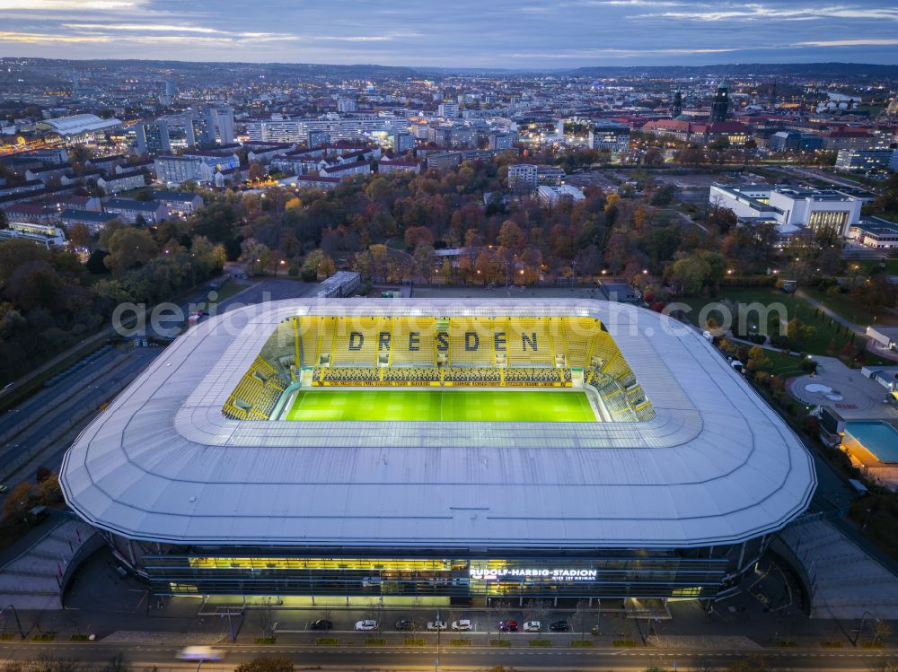 Aerial photograph at night Dresden - Night lighting sports facility grounds of the Arena stadium DDV-Stadion on street Lennestrasse in Dresden in the state Saxony