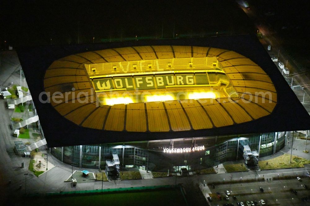 Aerial photograph at night Wolfsburg - Night lighting Grounds of the Arena stadium Volkswagen Arena In den Allerwiesen in the district Sonderbezirk in Wolfsburg in the state Lower Saxony, Germany