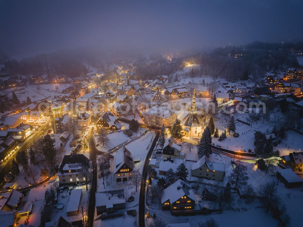 Kurort Seiffen/Erzgeb. at night from the bird perspective: Night lighting city view on down town in Kurort Seiffen/Erzgeb. in the state Saxony, Germany