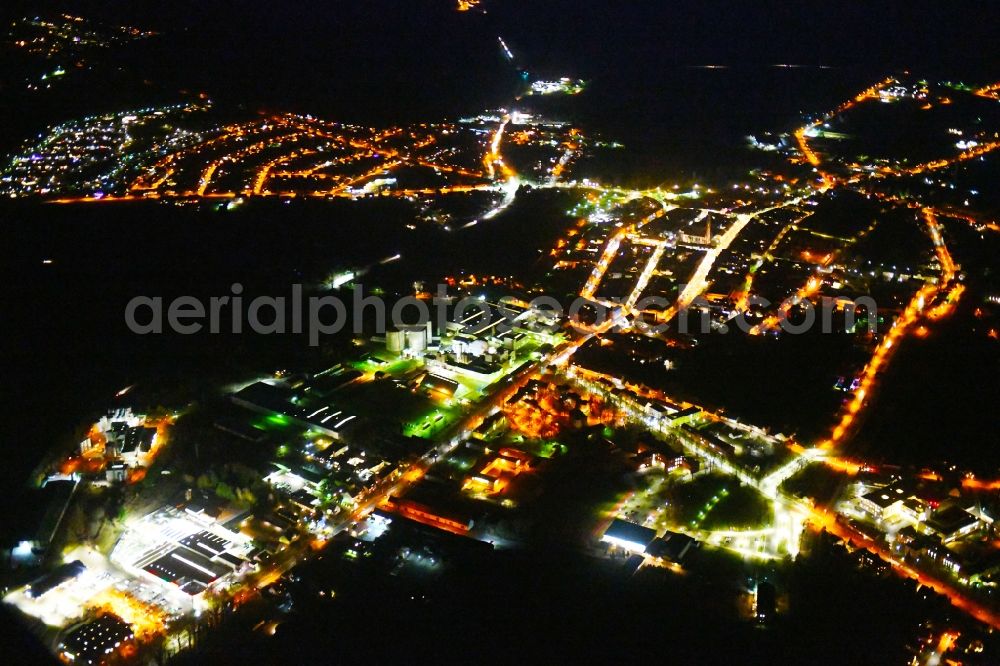 Aerial photograph at night Kyritz - Night lighting City view of downtown area in Kyritz in the state Brandenburg, Germany