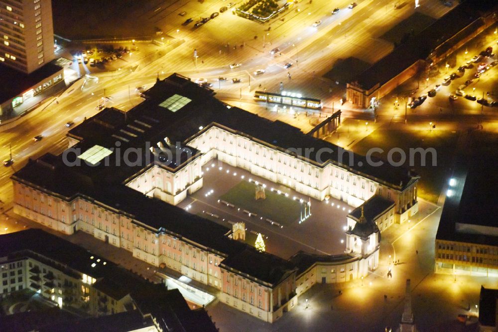 Potsdam at night from the bird perspective: Night lighting Night lights and illumination of the city palace and seat of the Brandenburg State Parliament in Potsdam in the federal state of Brandenburg