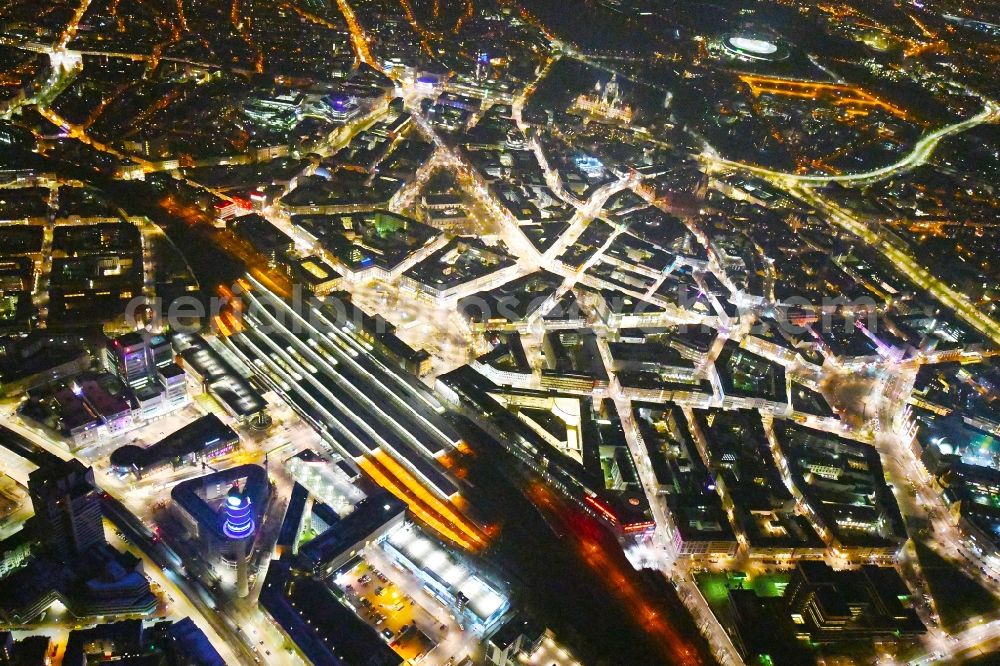 Aerial photograph at night Hannover - Night lighting The city center in the downtown area in the district Mitte in Hannover in the state Lower Saxony, Germany