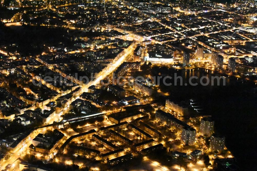 Potsdam at night from the bird perspective: Night view city center in the downtown area Zeppelinstrasse in the district Westliche Vorstadt in Potsdam in the state Brandenburg