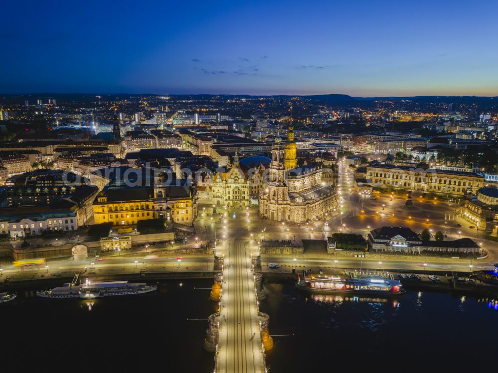 Aerial photograph at night Dresden - Night lighting road bridge structure Augustus Bridge over the river banks of the Elbe in the district Altstadt in Dresden in the federal state of Saxony, Germany